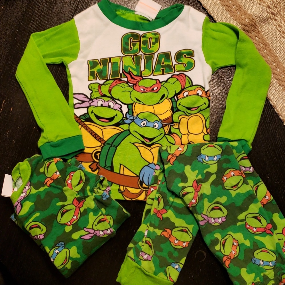 TNMNT Pajama Set